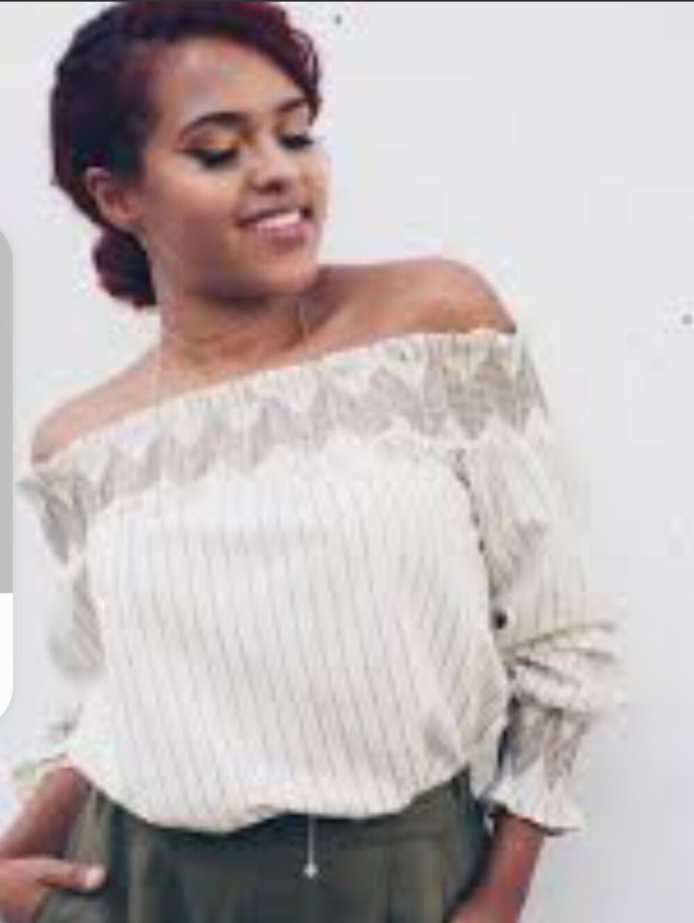 Anthropologie Vanessa Virginia Off-Shoulder Grey Striped Top Size M